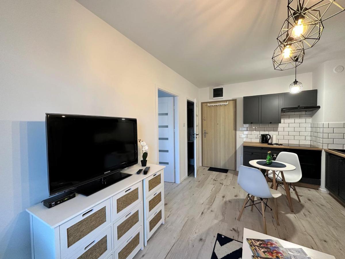 Al-Dom Apartamenty Five Porta Mare Kolobrzeg Exterior photo